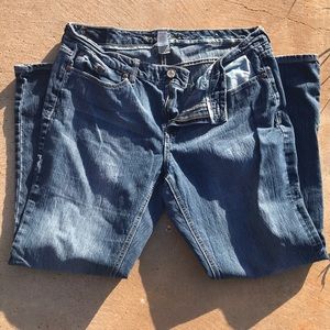 Maurice’s jeans womens 18 regular Orchid medium wash excellent condition